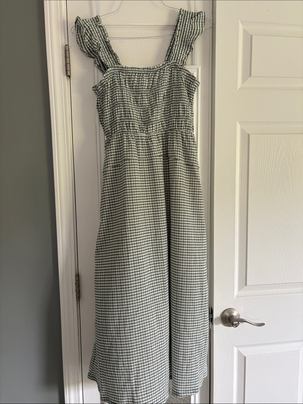 Old Navy NWT Olive Green & White Gingham Smocked Sundress